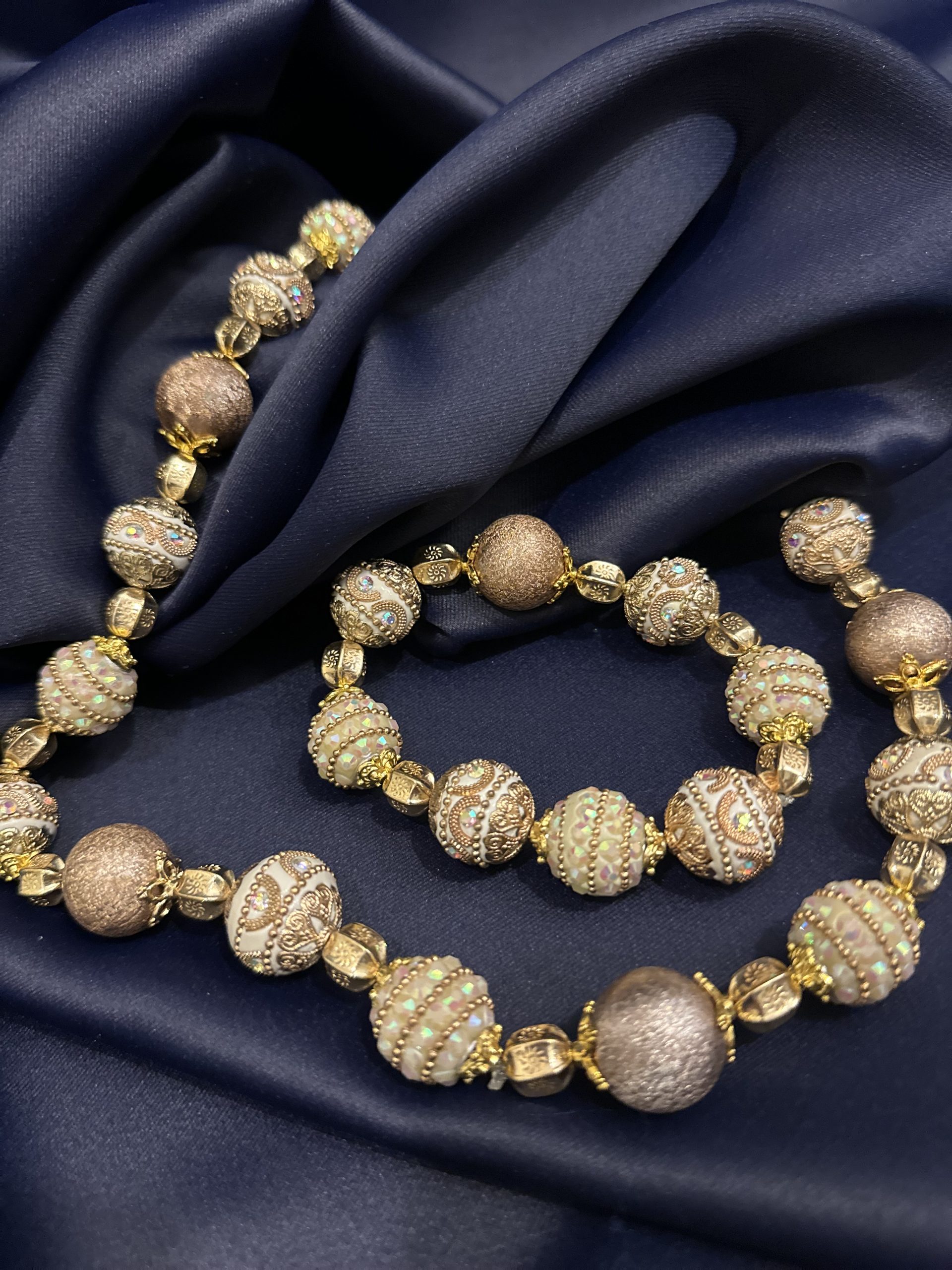 Bracelet & Necklace